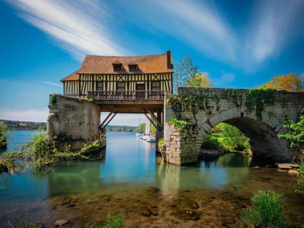 Petit Cottage Saint-Pierre-la-Garenne Exteriér fotografie